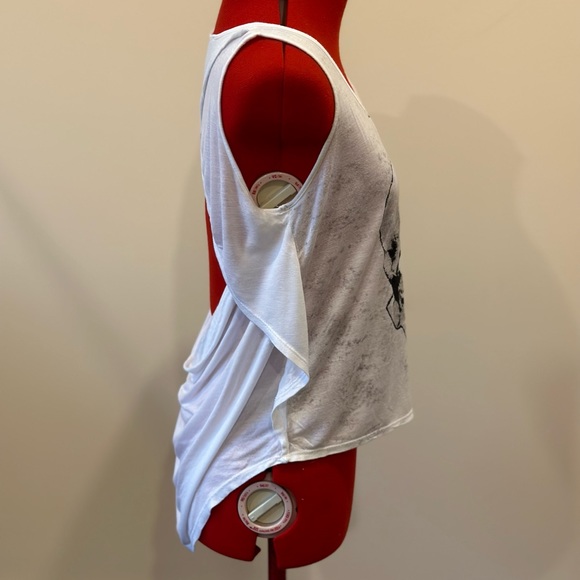 Rock and Roll collection: Skull detail summer top - Picture 4 of 5